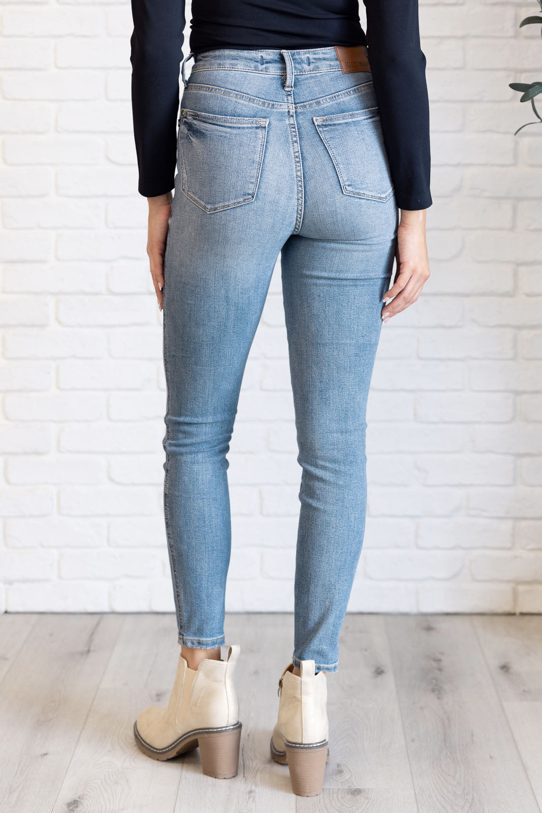 High Rise Contrast Wash Control Top Skinny Jeans Justine