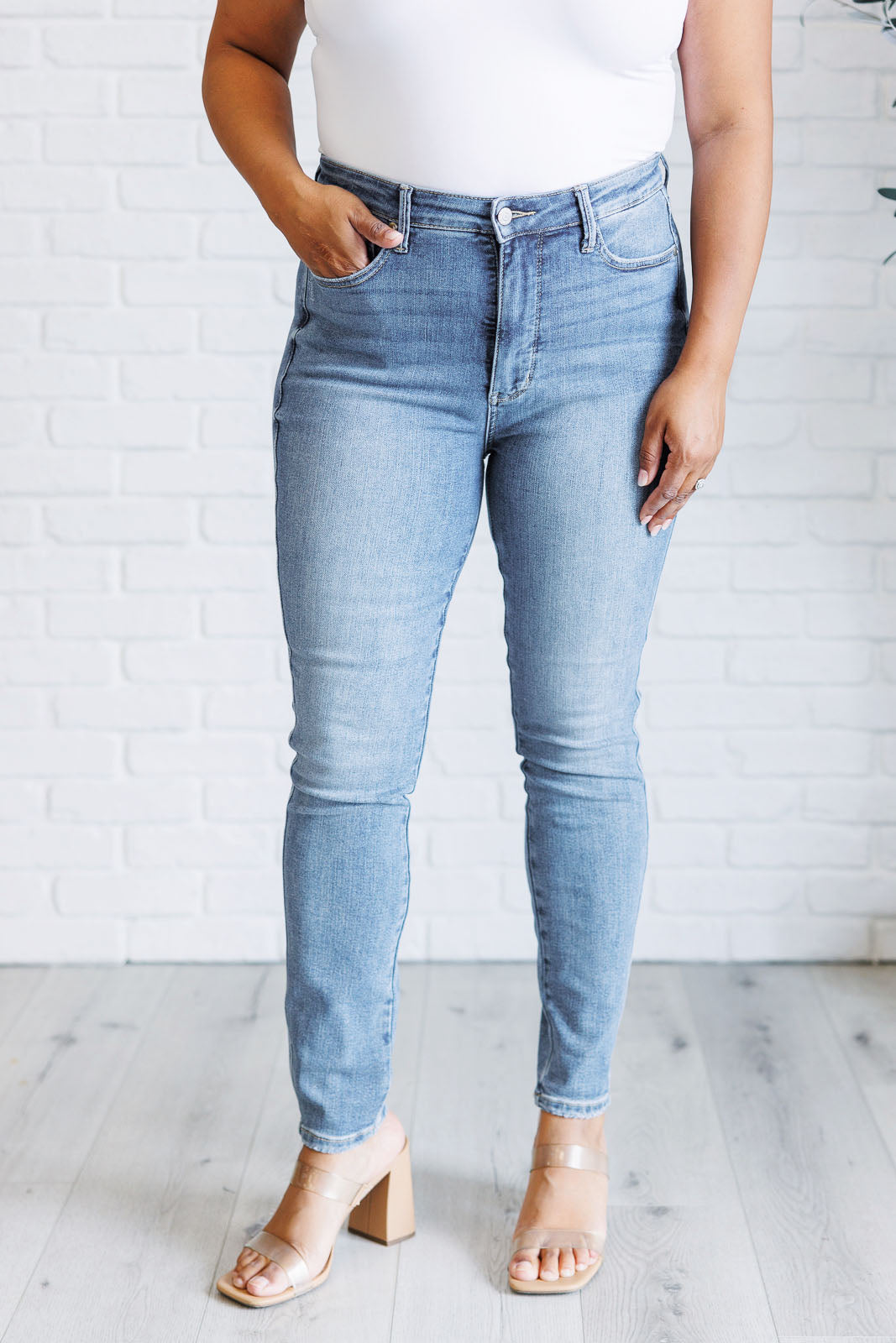 High Rise Contrast Wash Control Top Skinny Jeans Justine