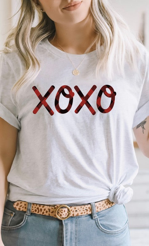 Plaid XOXO Valentines Day Graphic Tee
