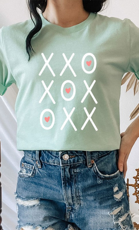 XOXO Heart Tic Tac Toe Valentines PLUS Graphic Tee