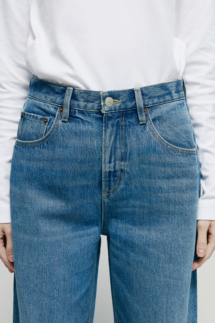 Mid-weight Denim High-rise Relaxed Wide Leg Jeans Arc Jean HJ055