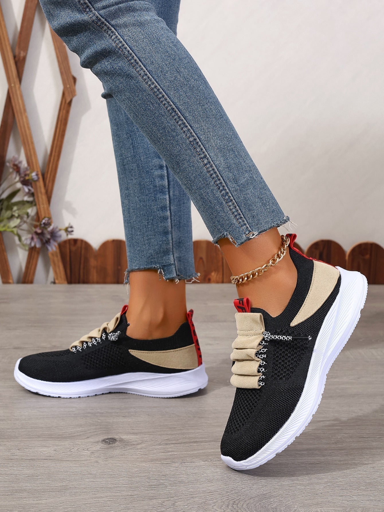 Non-Slip Round-Toe Casual Sneakers Lightweight Flat-Heel Shoes for Women