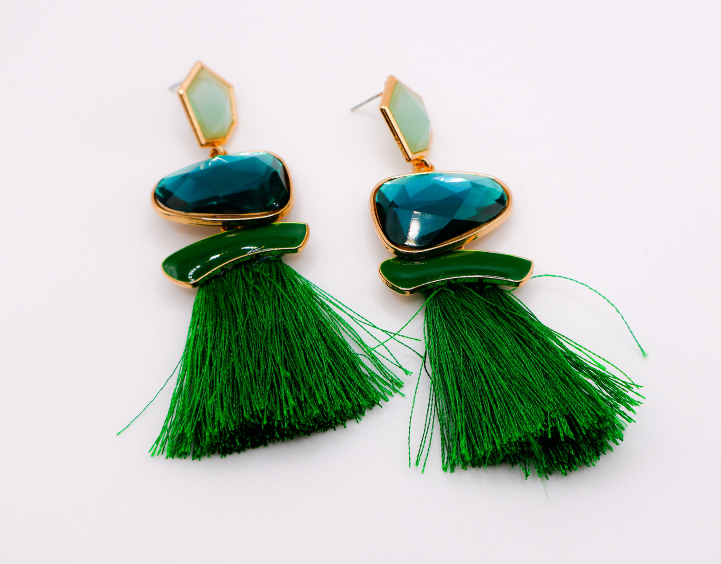 Emerald Sparkle Crystal Drop Earrings for Women Le Reussi