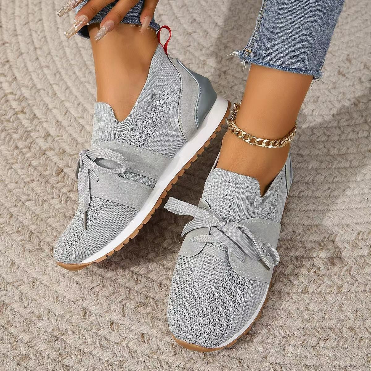 Women's Lace-Up Mesh Walking Flats Comfortable Walking Shoes