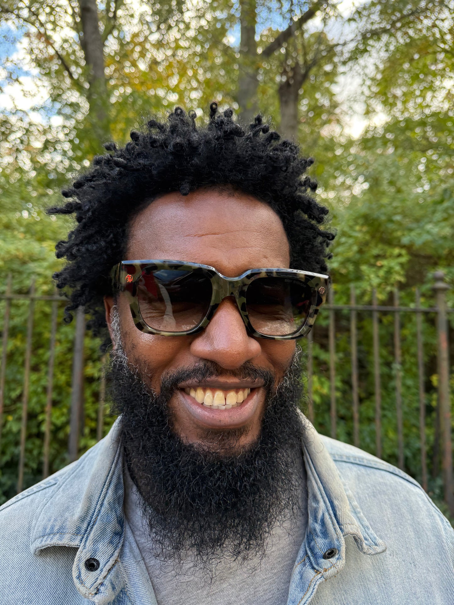 L’HOMME BE LOVE UV Protection Sunglasses EXCLUSIVE EYES. INC