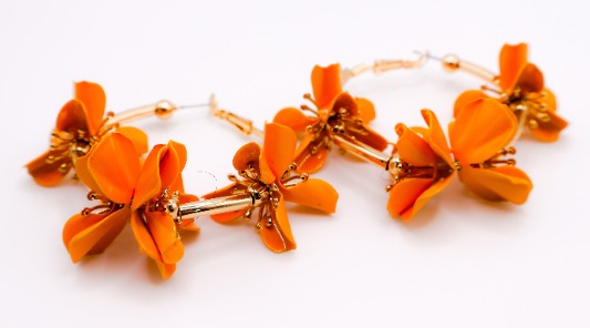 Sunny Blossom Gold Flower Hoop Earrings Le Réussi®