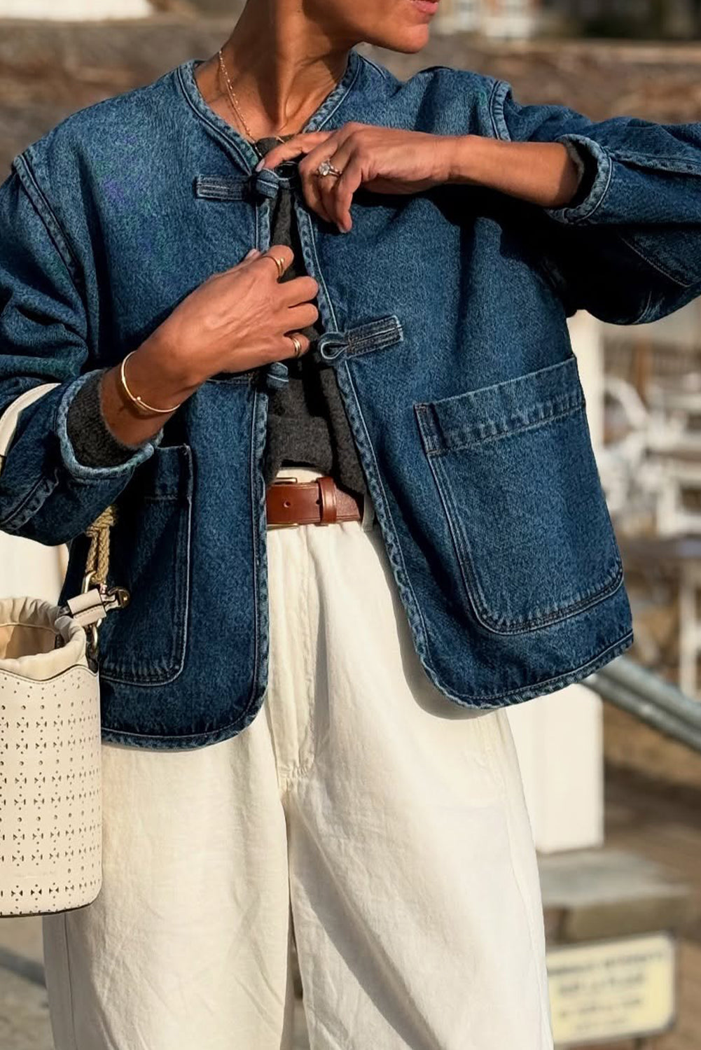 Vintage Fastening Big Patched Pockets Straight Cut Deep Wash Denim Jacket