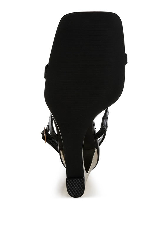 Fantasy Cut-Out Wedge Heel Sandals Patent Faux Leather Ladra