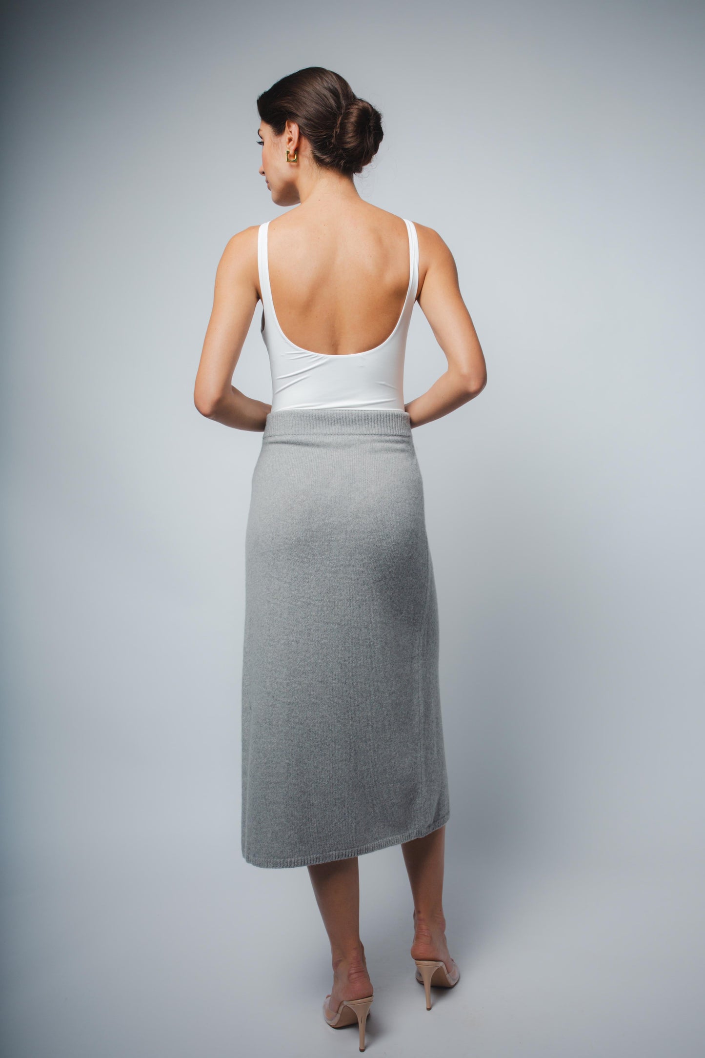 MILA CASHMERE WRAP SKIRT IN HEATHER GREY