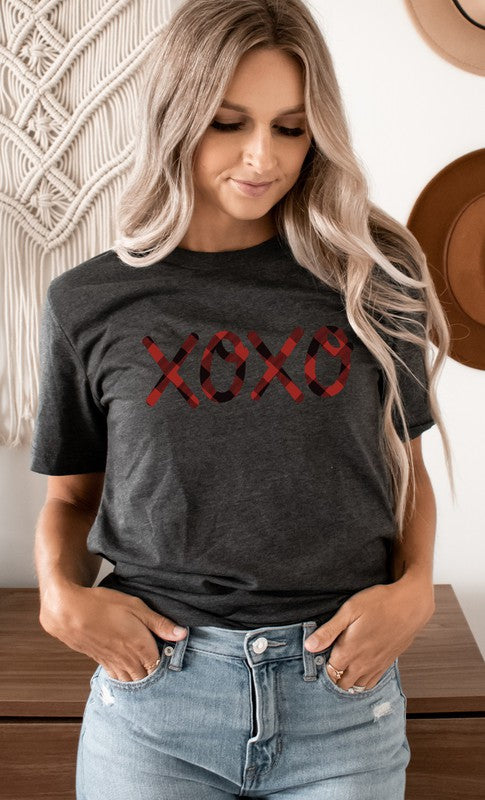 Plaid XOXO Valentines Day Graphic Tee