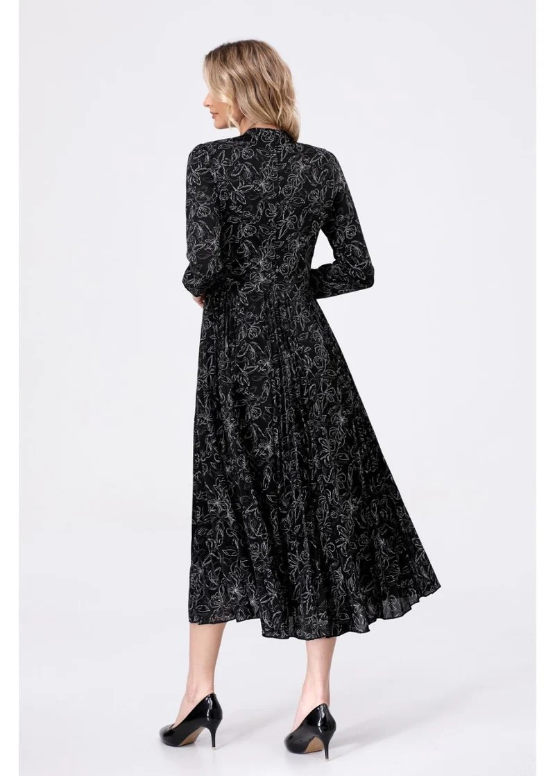 Black Floral Midi Dress with Fitted Bodice and Gathered Waist