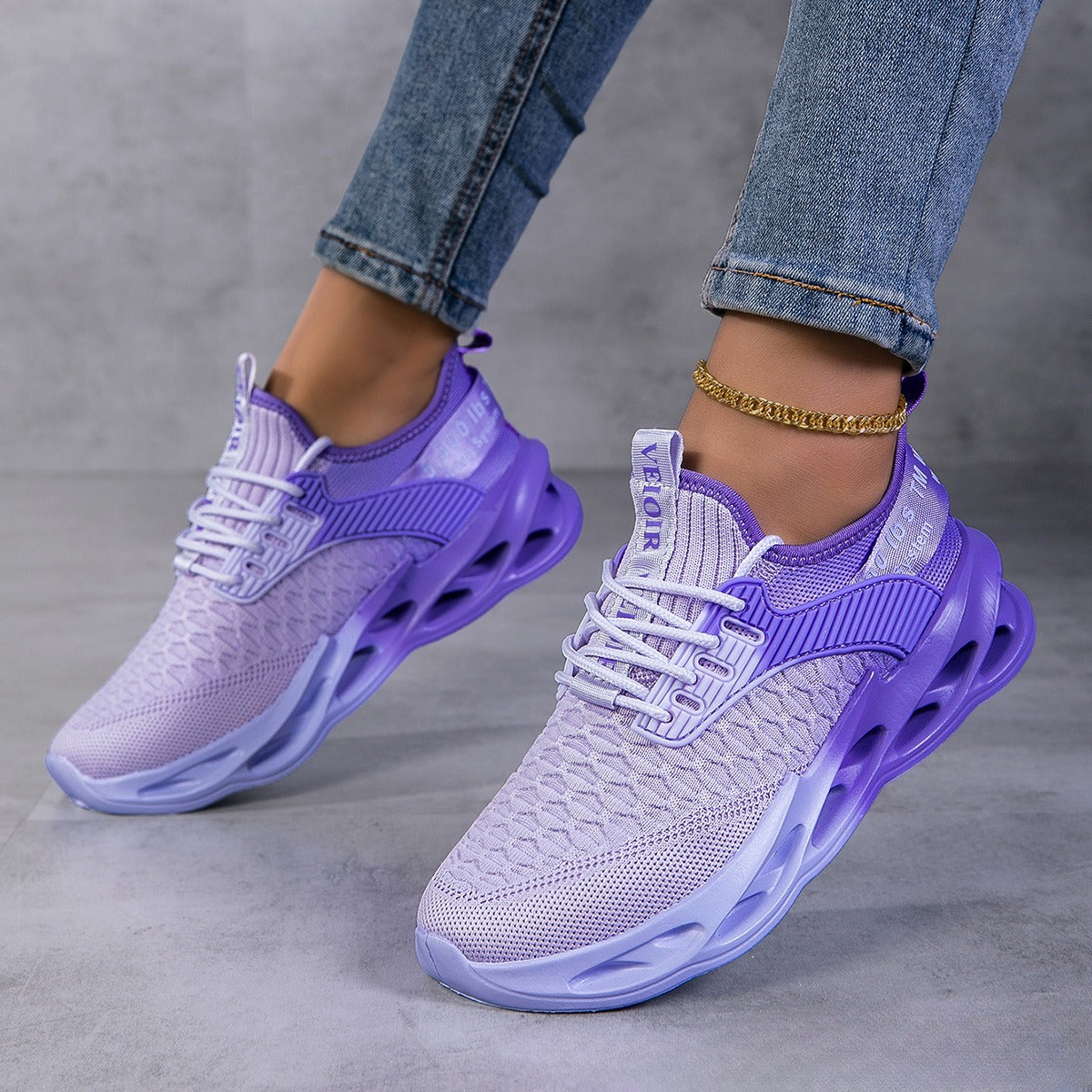 Women’s Casual Sporty Outdoor Running Shoes Breathable Lightweight Sneakers