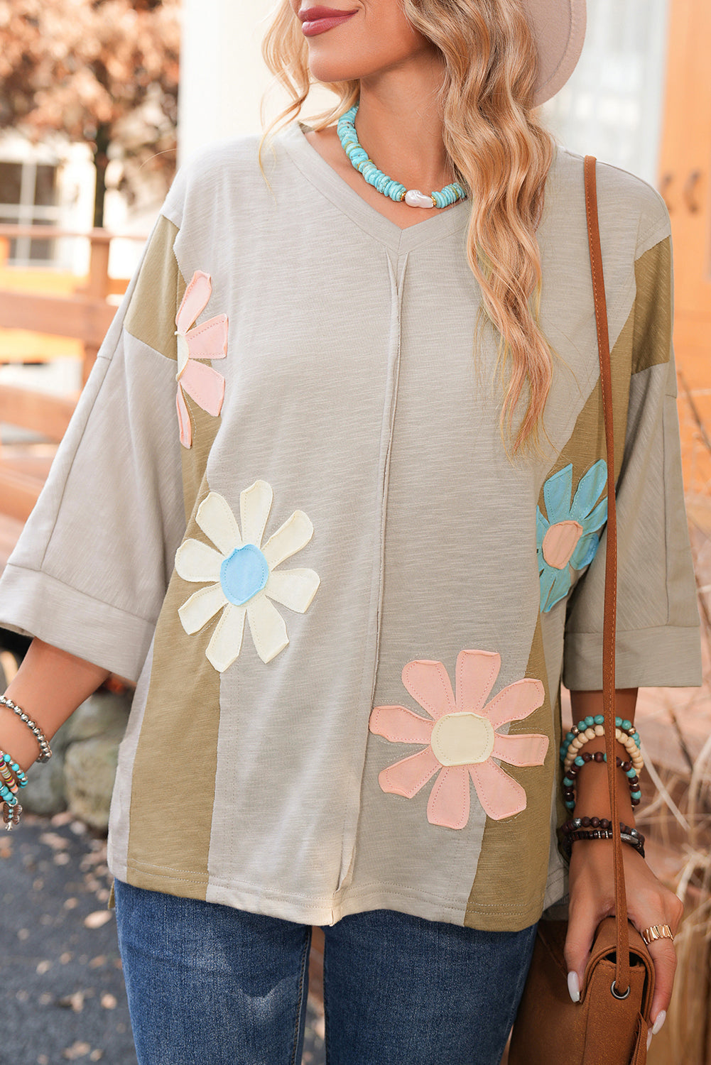 Green Flower Patched Exposed Seam 3/4 Sleeve Top