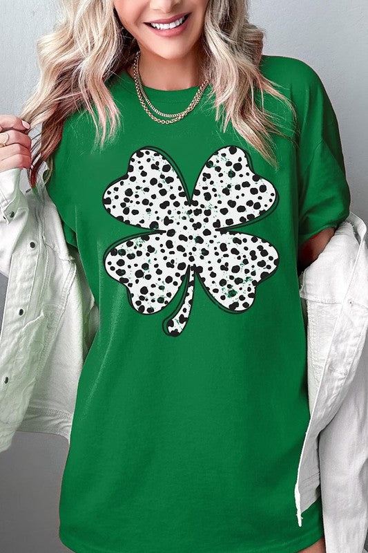 Dalmatian Four Leaf Clover Plus Heavy Cotton Tee Gildan