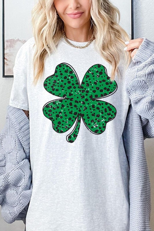 Dalmatian Four Leaf Clover Plus Heavy Cotton Tee Gildan