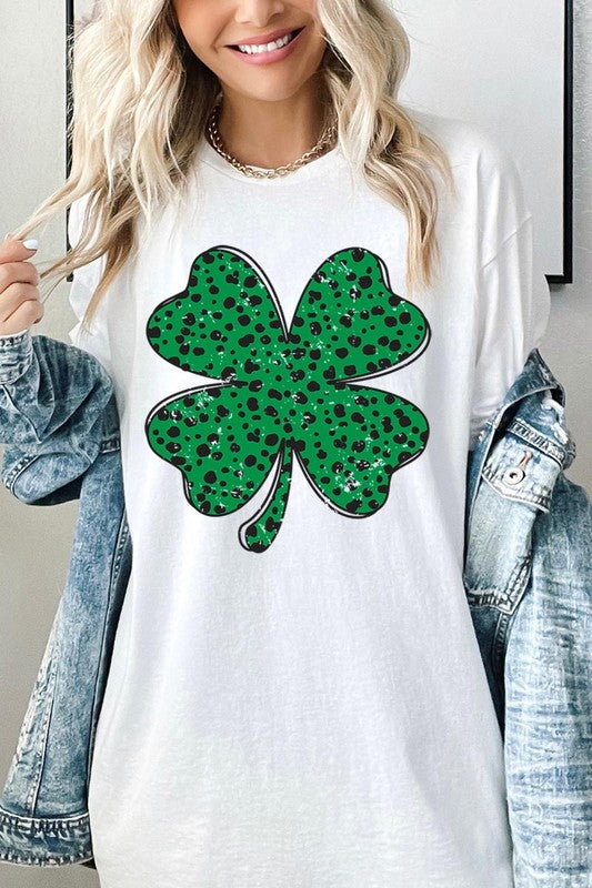 Dalmatian Four Leaf Clover Plus Heavy Cotton Tee Gildan