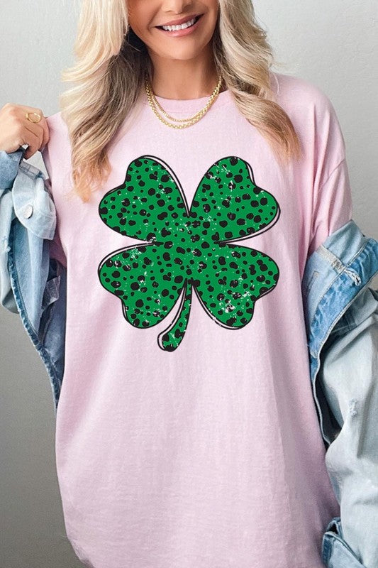 Dalmatian Four Leaf Clover Plus Heavy Cotton Tee Gildan