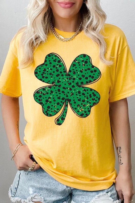 Dalmatian Four Leaf Clover Plus Heavy Cotton Tee Gildan