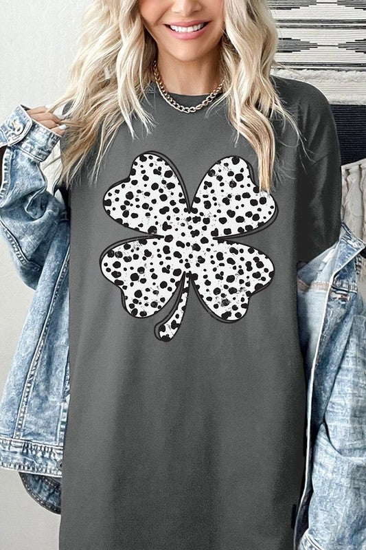 Dalmatian Four Leaf Clover Plus Heavy Cotton Tee Gildan
