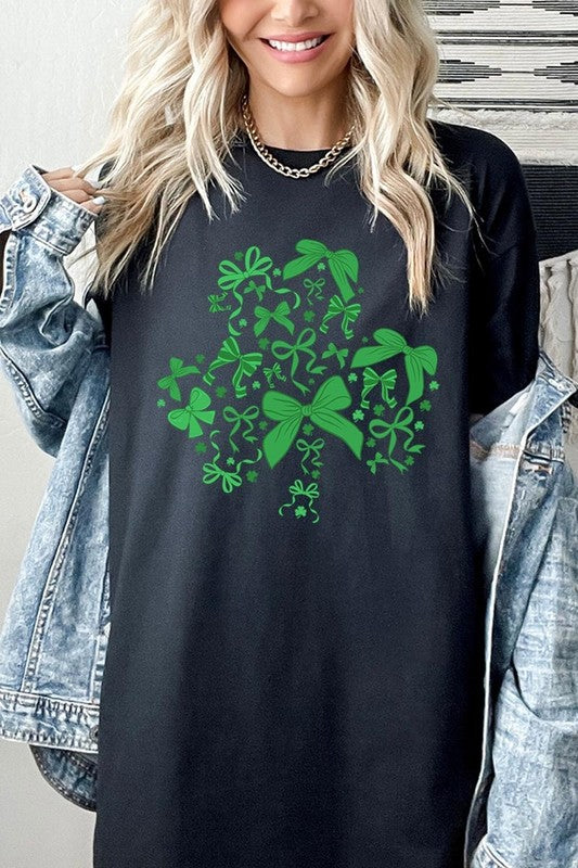 Shamrock Coquette Bow Graphic Plus Heavy Cotton T