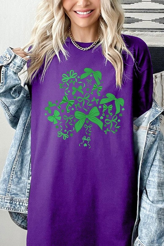 Shamrock Coquette Bow Graphic Plus Heavy Cotton T