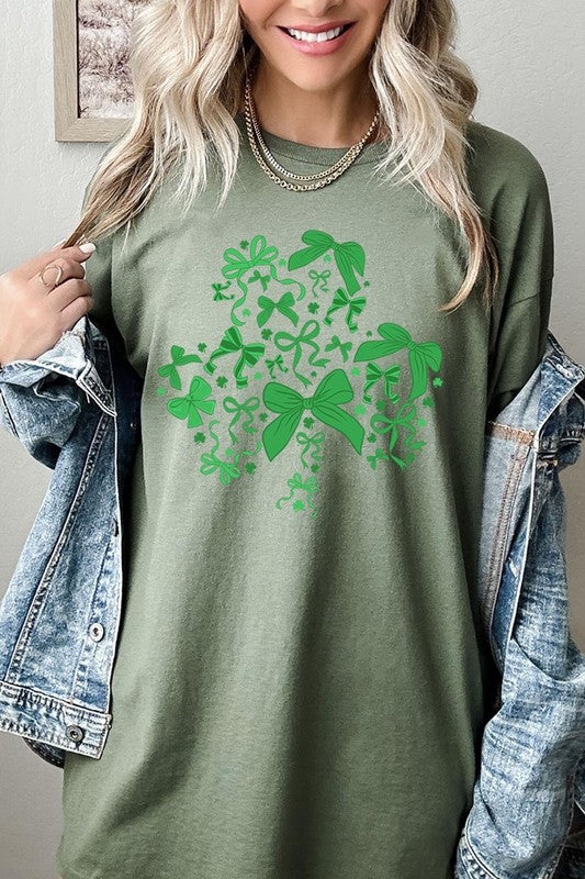 Shamrock Coquette Bow Graphic Plus Heavy Cotton T