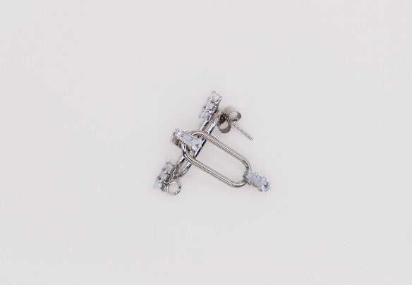Dazzling Elegance Sparkling Faux Diamond Earrings Le Réussi®