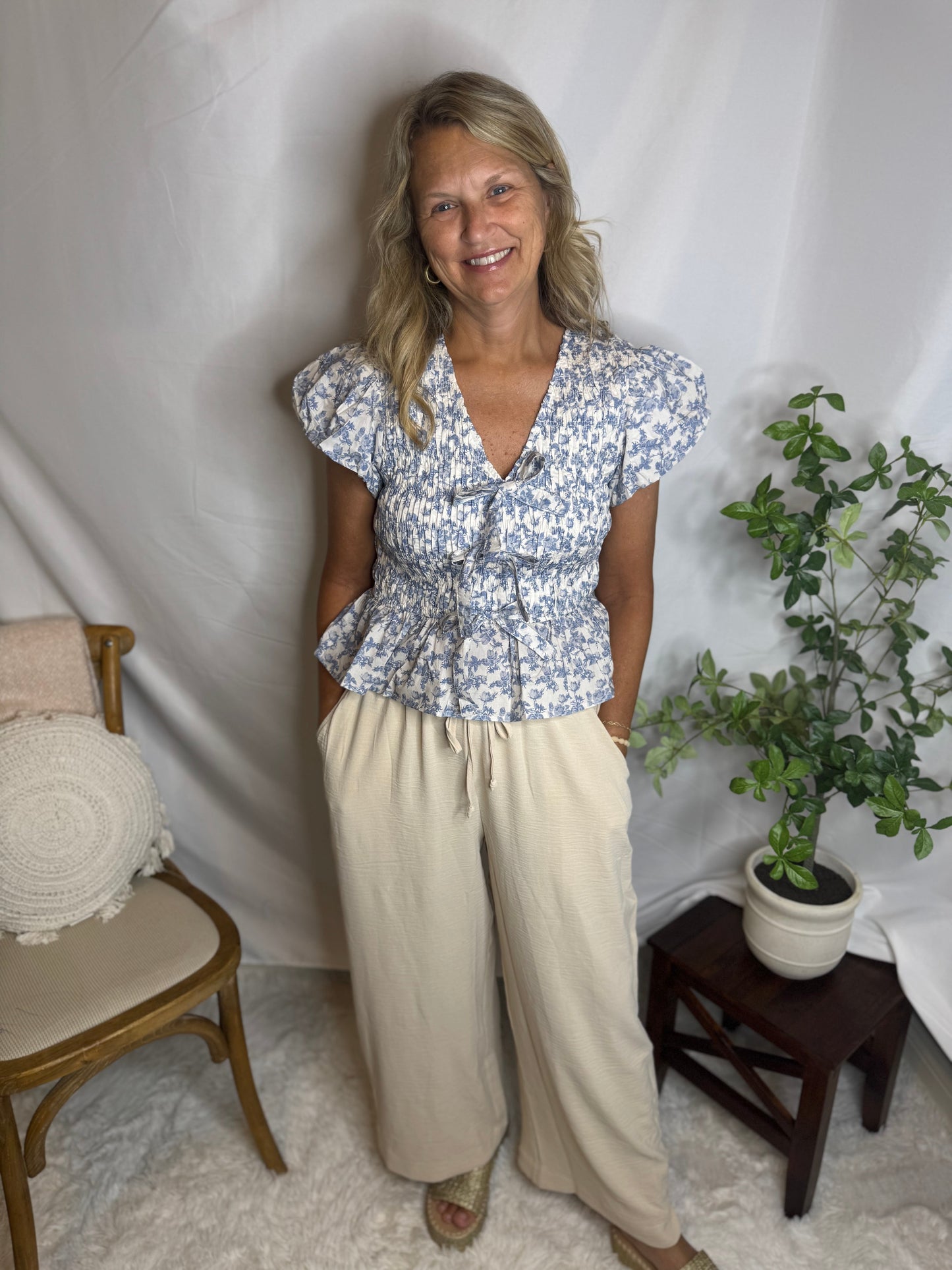 Wide-Leg Drawstring Oatmeal Pants