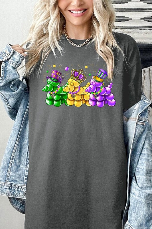 Mardi Gras Bead Dog Graphic Plus Heavy Cotton Tee