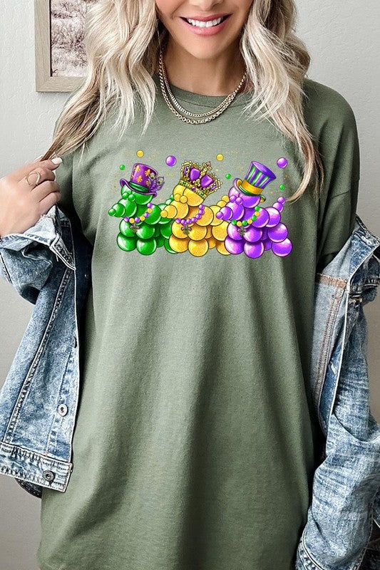 Mardi Gras Bead Dog Graphic Plus Heavy Cotton Tee