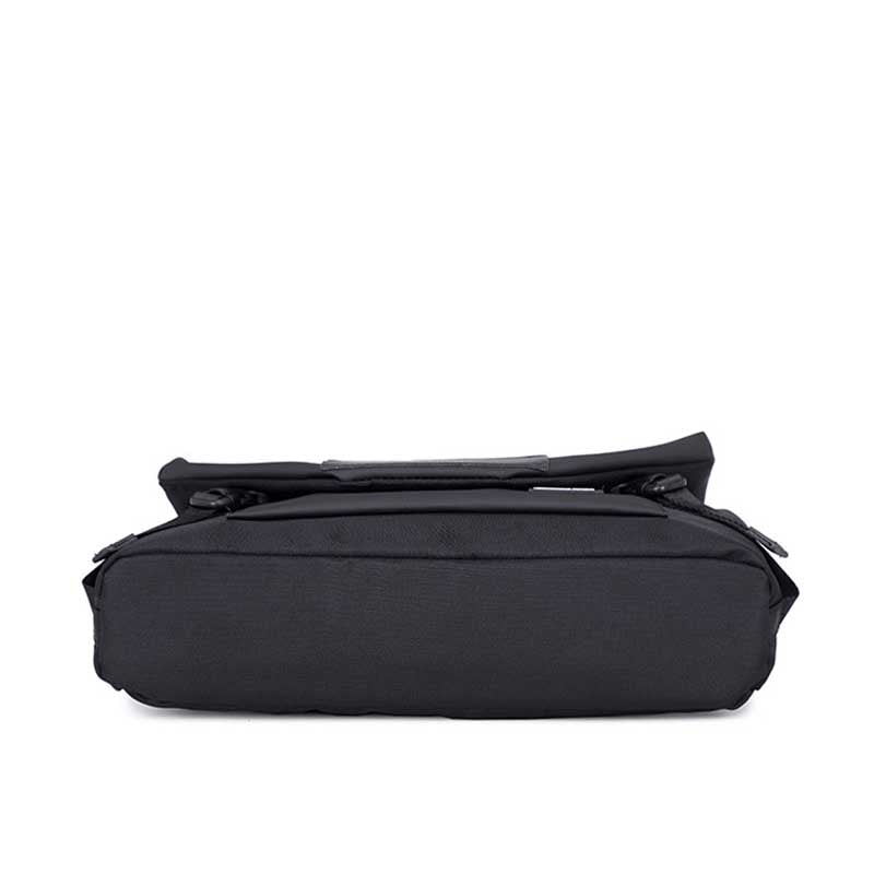 Black Urban Messenger Bag