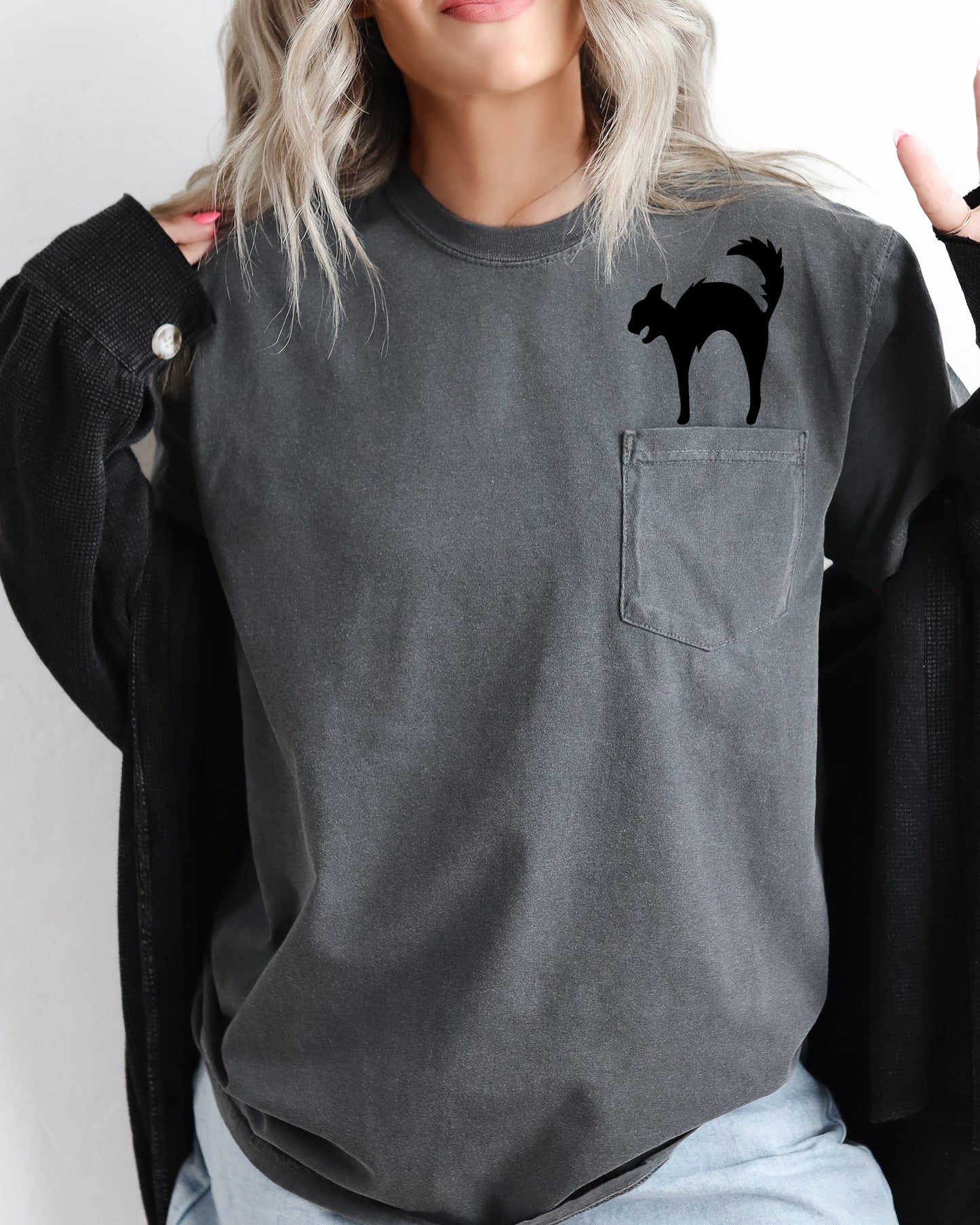 Halloween Pocket Spooky Witch Tee Comfort Colors T-Shirt Black Cat