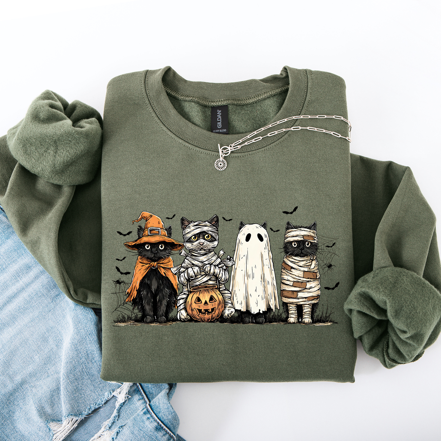 Black Cats Pumpkin Ghost Cats Retro Halloween Cat Mama Sweatshirt