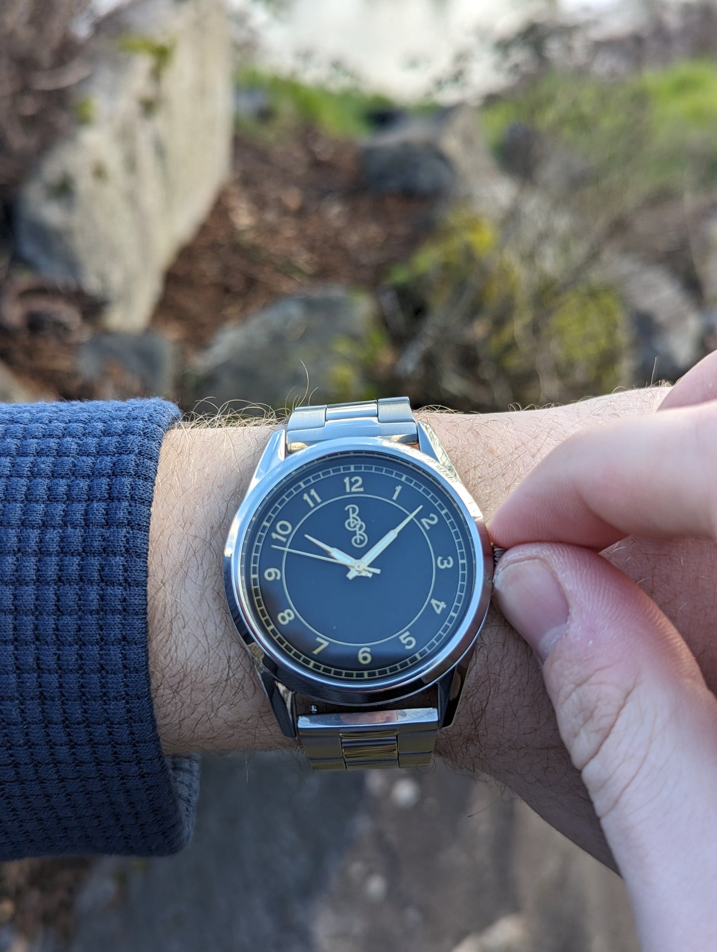 Black and Gold Classic Watch Stainless Steel or Leather Strap