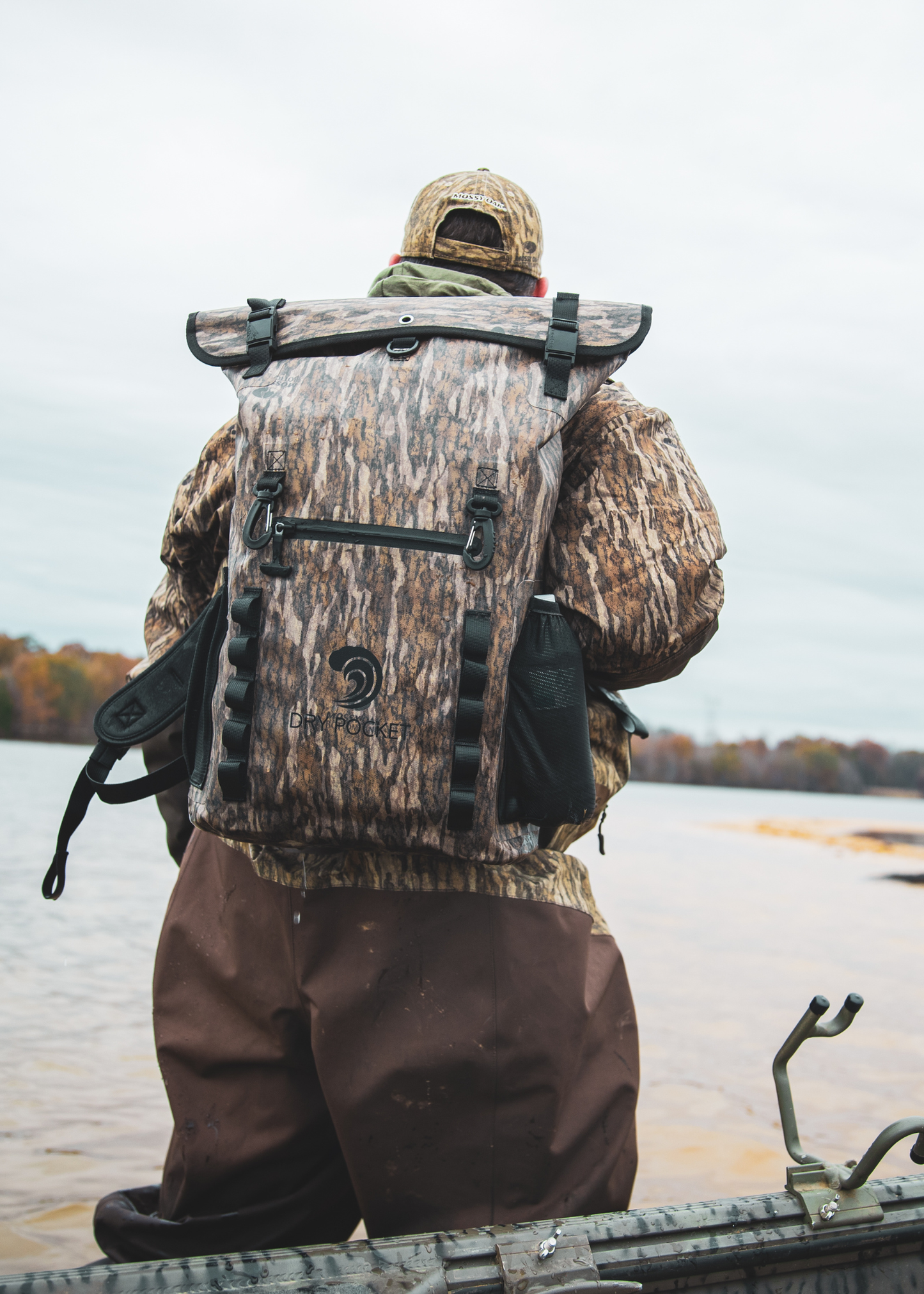 RESTOCK ARRIVING IN AUGUST / Mossy Oak - 25-Liter, Auto-Sealing, Waterproof, Floating, Scent Proof Dry Bag