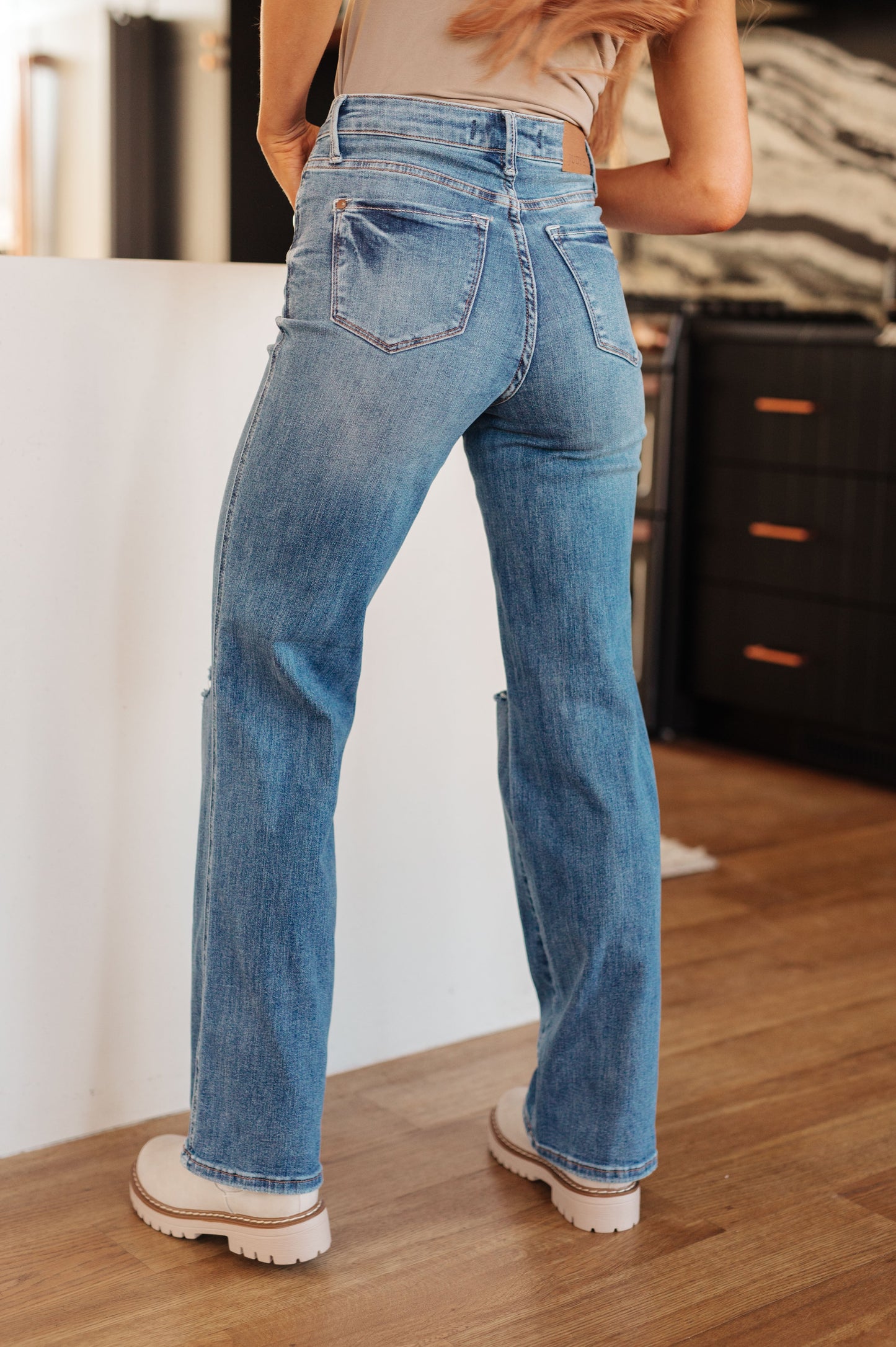 High Rise Control Top Distressed Straight Jeans Judy Blue