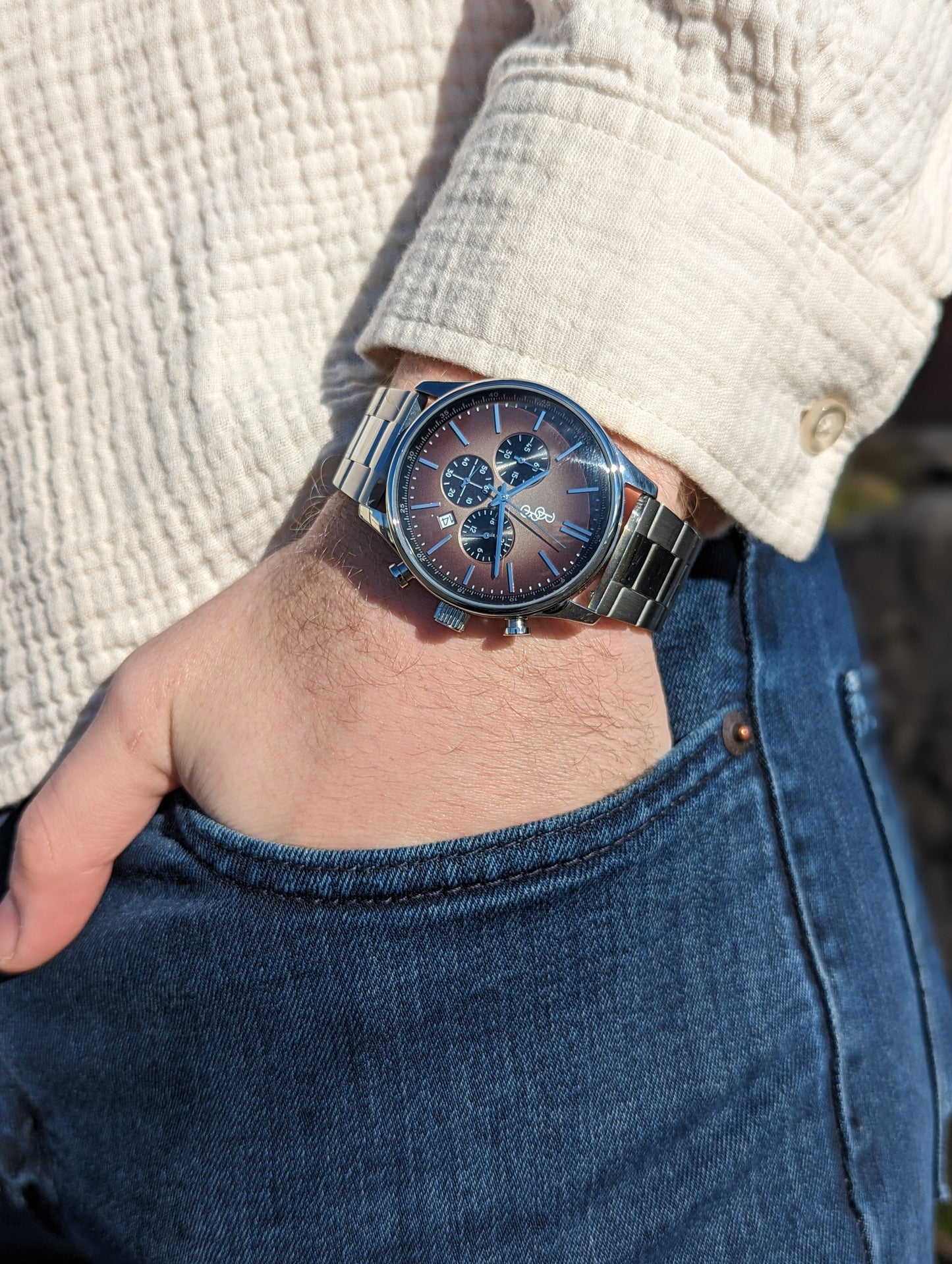 Brown Retro Chronograph Watch with Leather or Stainless Steel Strap