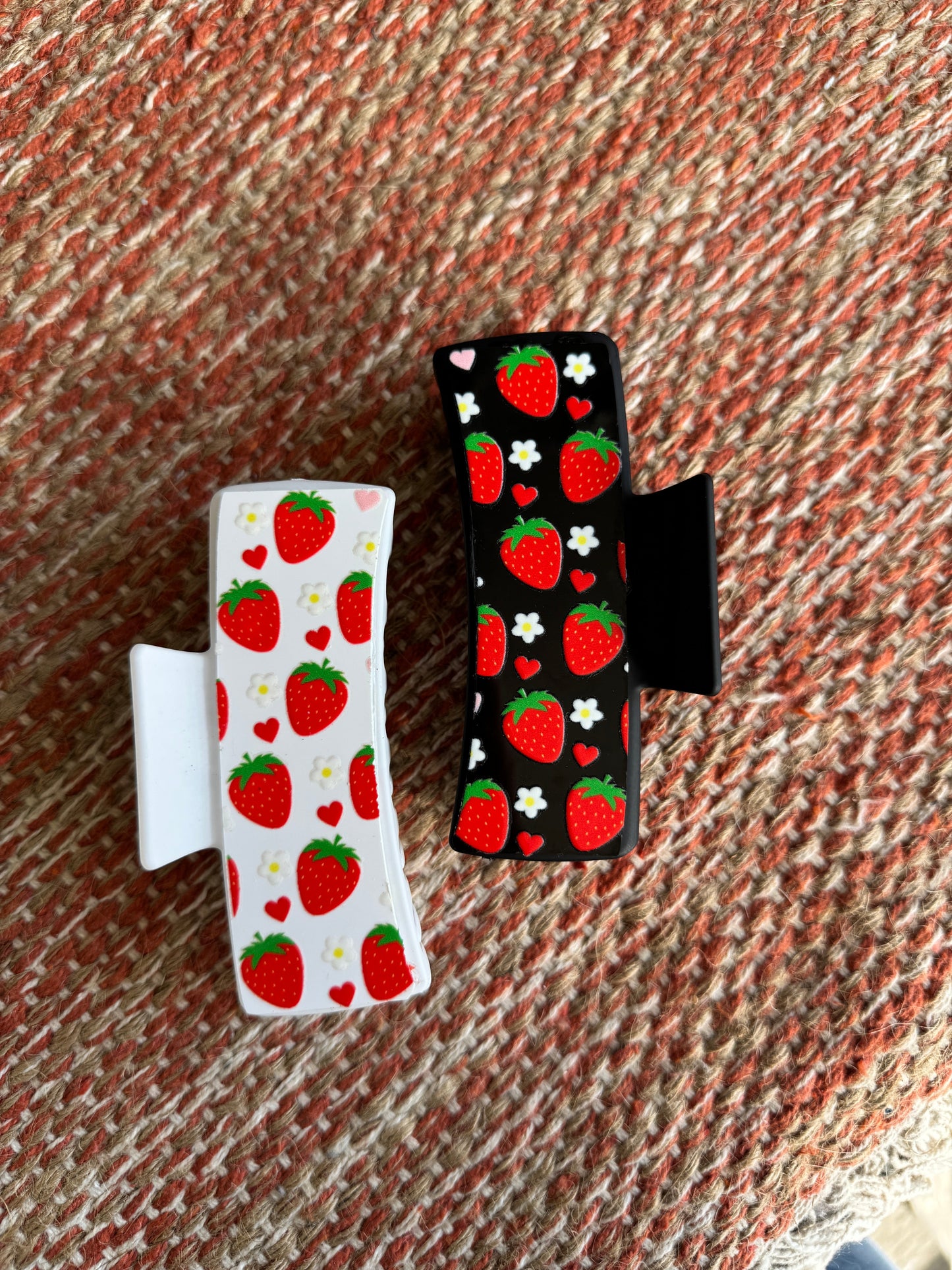 Waterproof Design Claw Clips Hair Accessories
