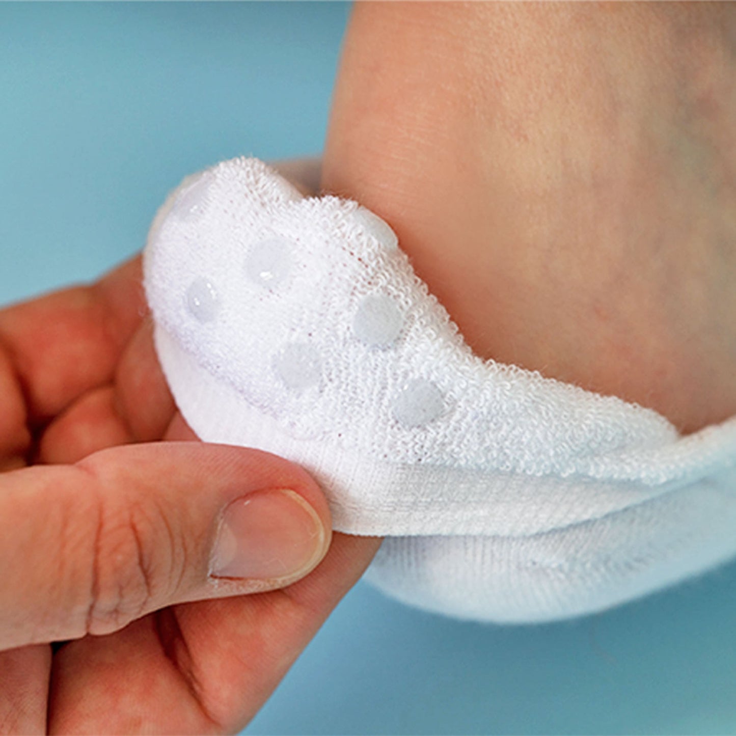 Combed Cotton White No Show Socks