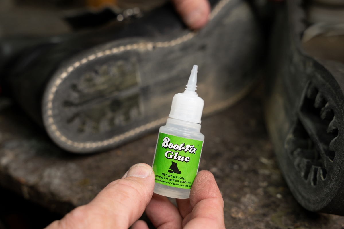 DIY 5-Pack Factory Damaged Boot-Fix and Shoe-Fix Glue