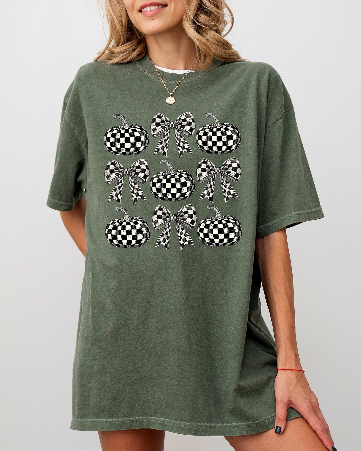 Checkered Retro Pumpkins Comfort Colors T-Shirt Autumn Fall Shirt