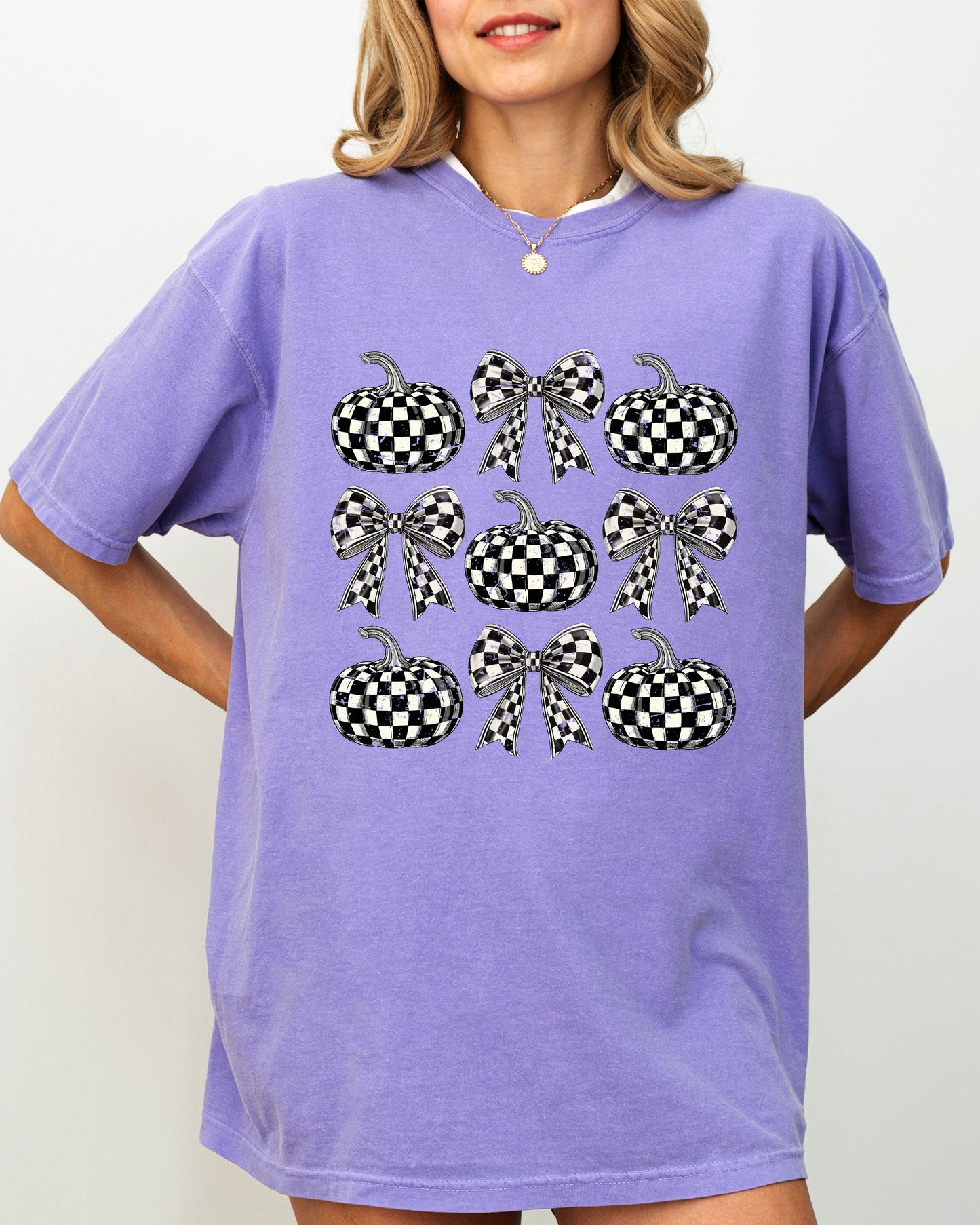 Checkered Retro Pumpkins Comfort Colors T-Shirt Autumn Fall Shirt