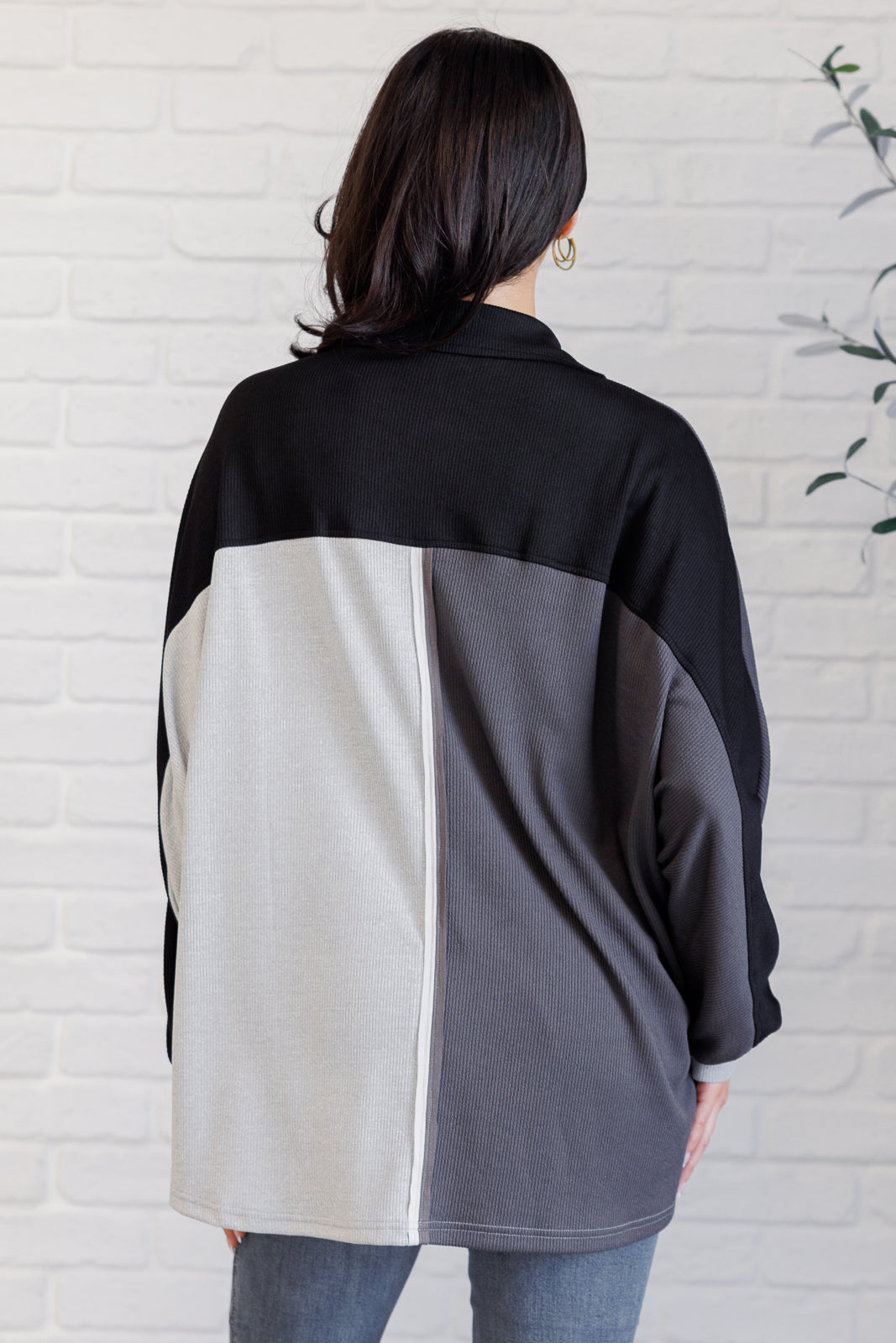 Colorblock V-Neck Henley Grey Chip Off the Old