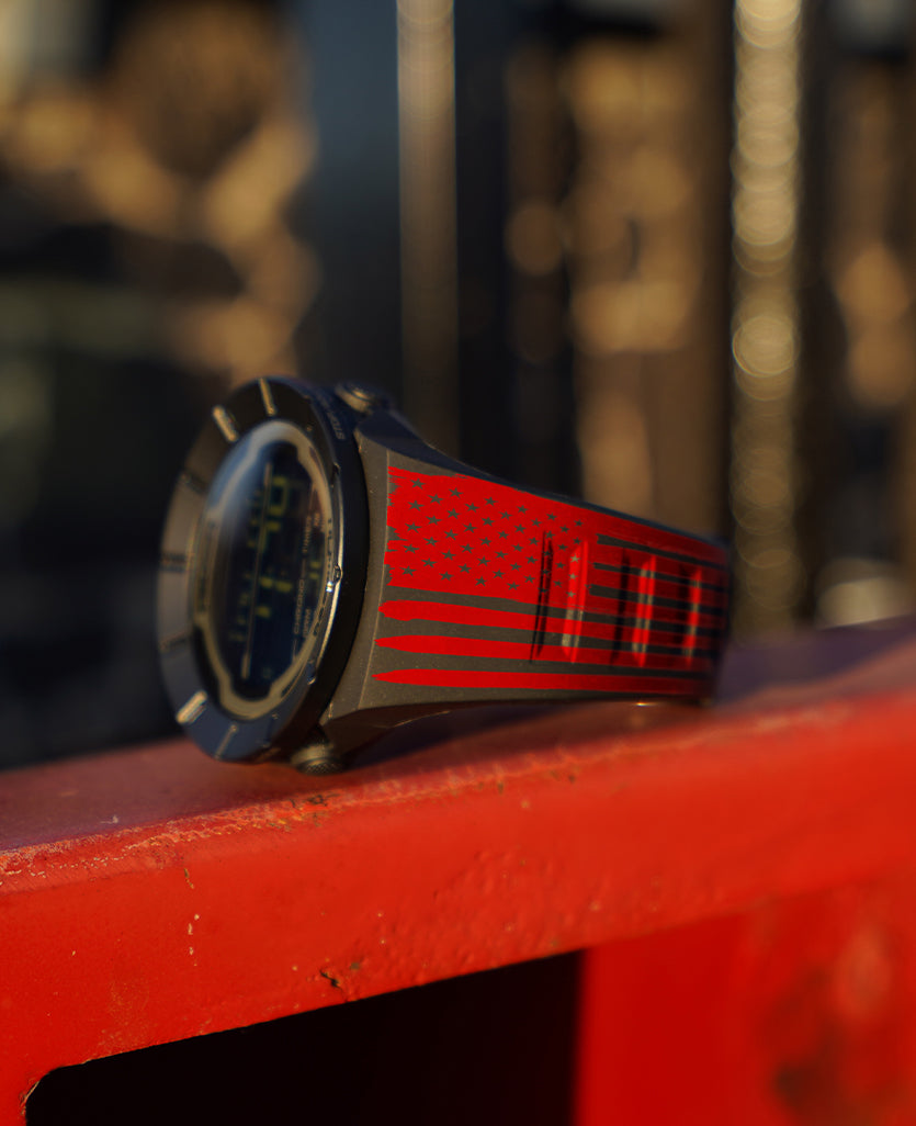Coliseum Fit Assault Red Edition Phantom Black Watch Rockwell Time