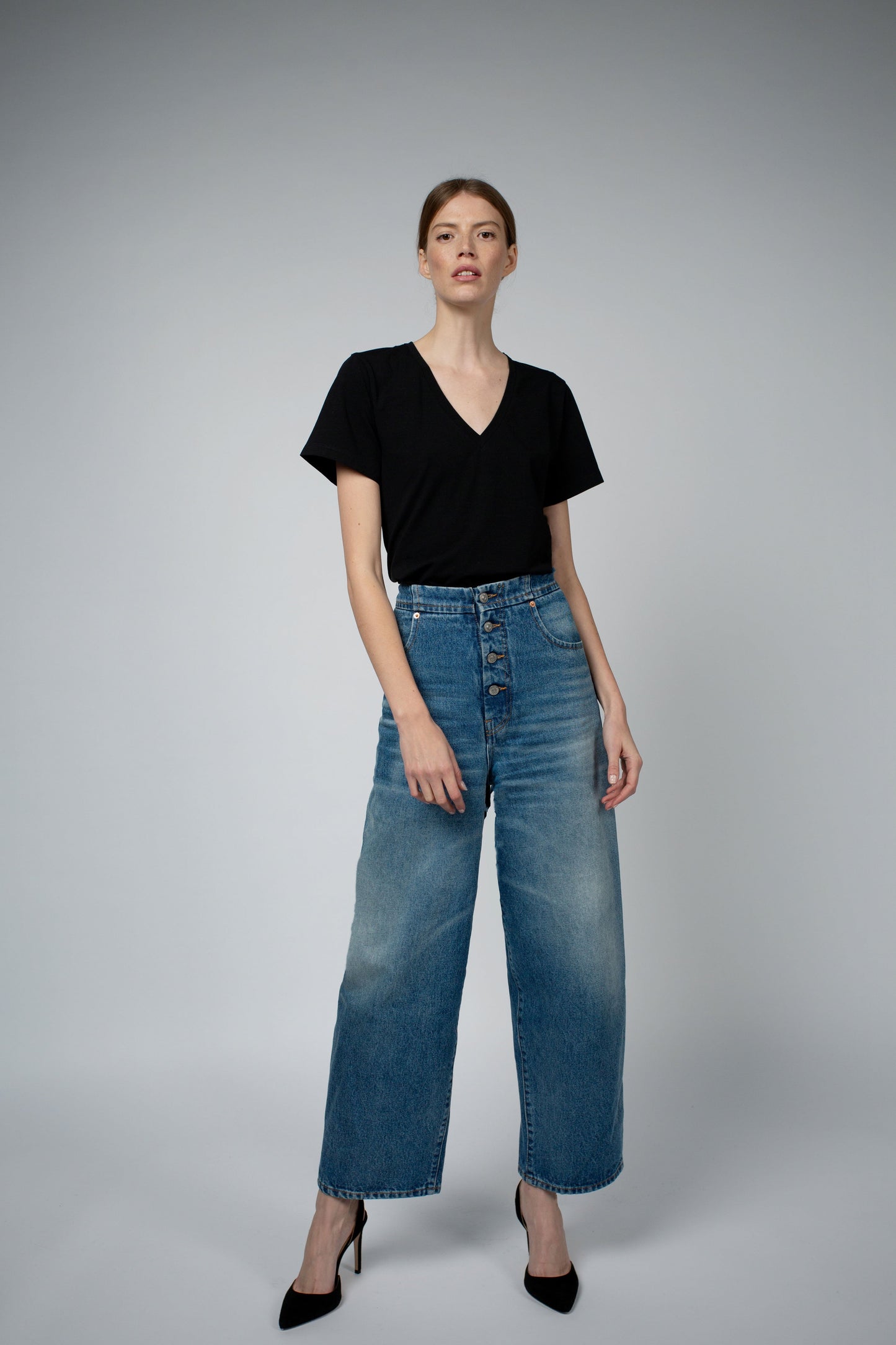 MAGDA ORGANIC COTTON V-NECK T-SHIRT BUNDLE