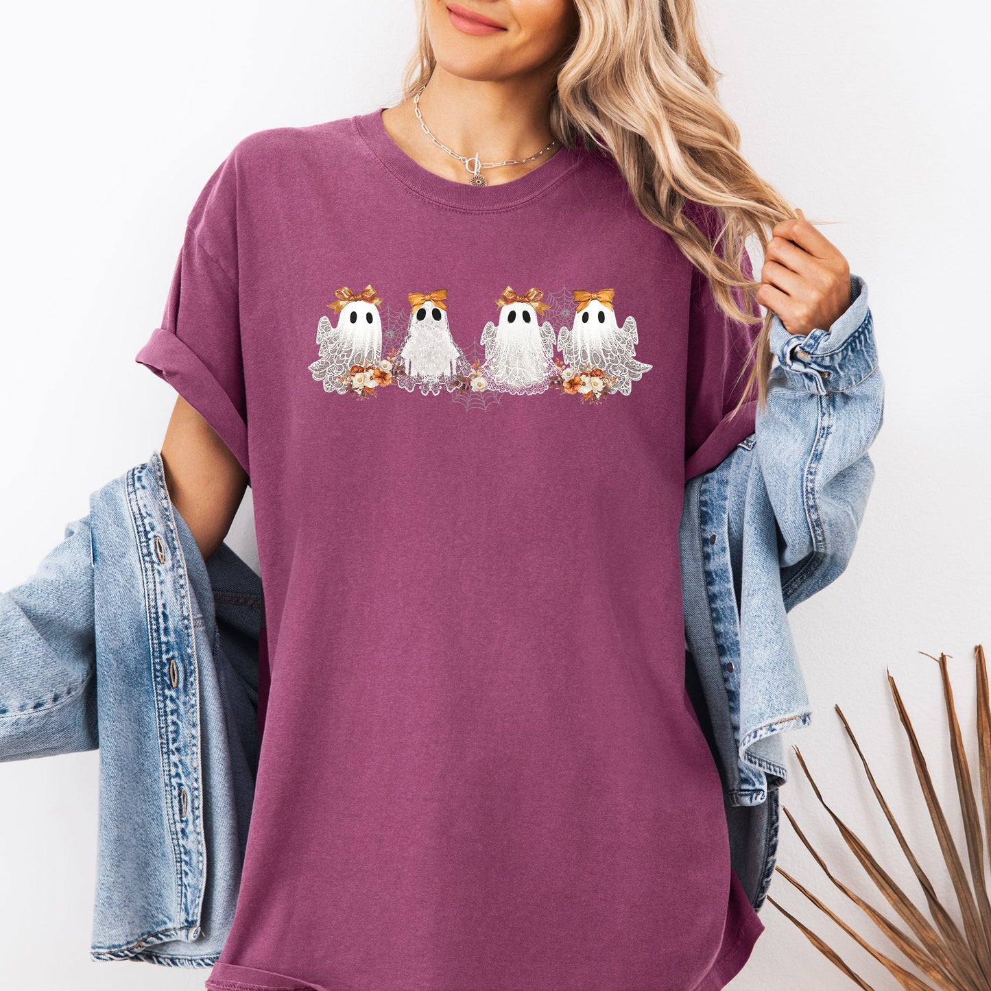 Cute Ghosts Bow Ribbon Lace Halloween Girly Coquette Spooky T-Shirt Comfort Colors