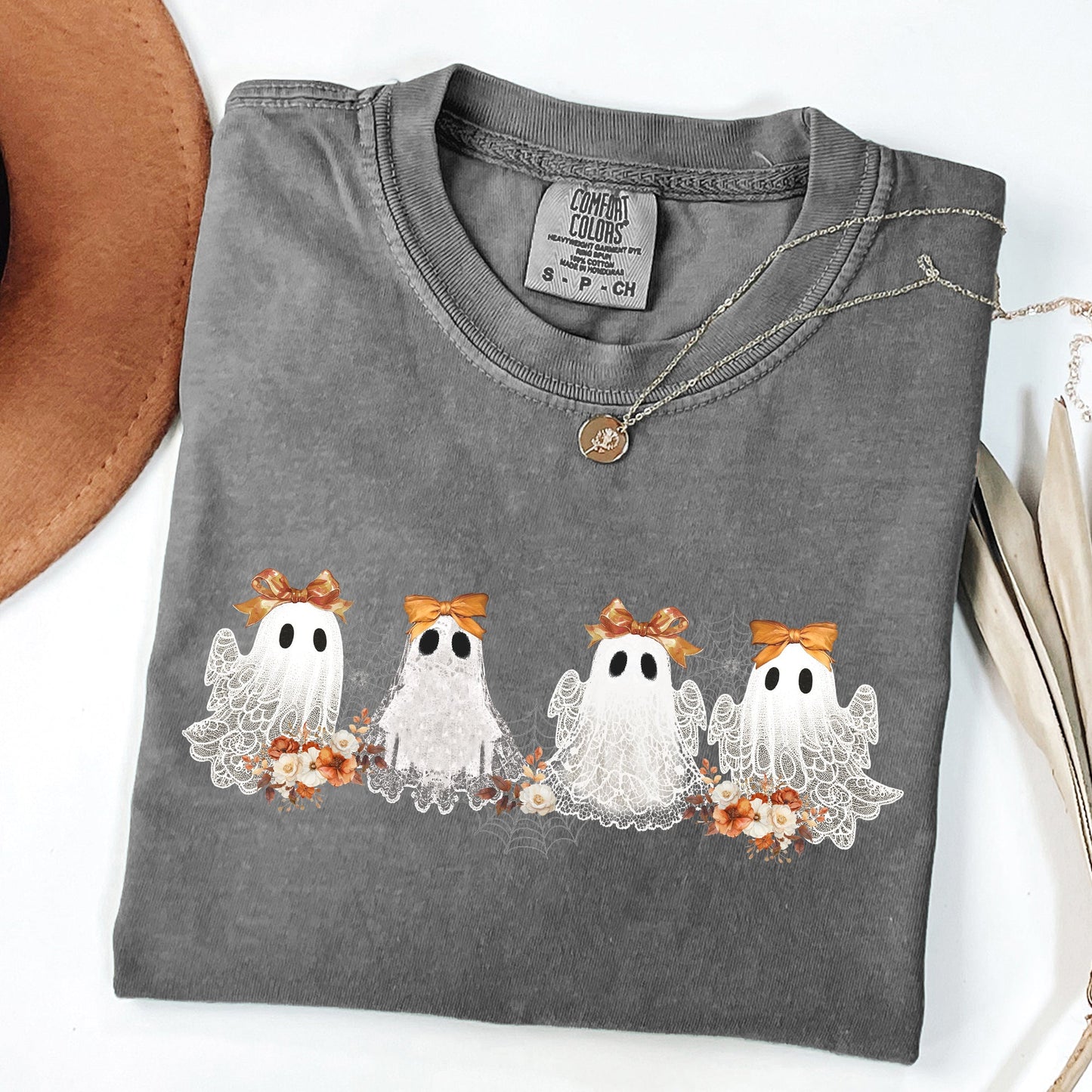 Cute Ghosts Bow Ribbon Lace Halloween Girly Coquette Spooky T-Shirt Comfort Colors