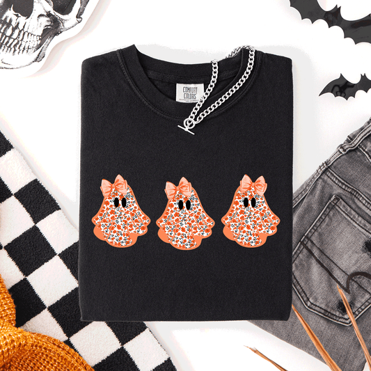 Cute Halloween Ghosts Pattern Comfort Colors T-Shirt Coquette