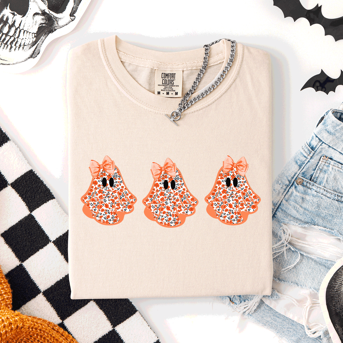 Cute Halloween Ghosts Pattern Comfort Colors T-Shirt Coquette