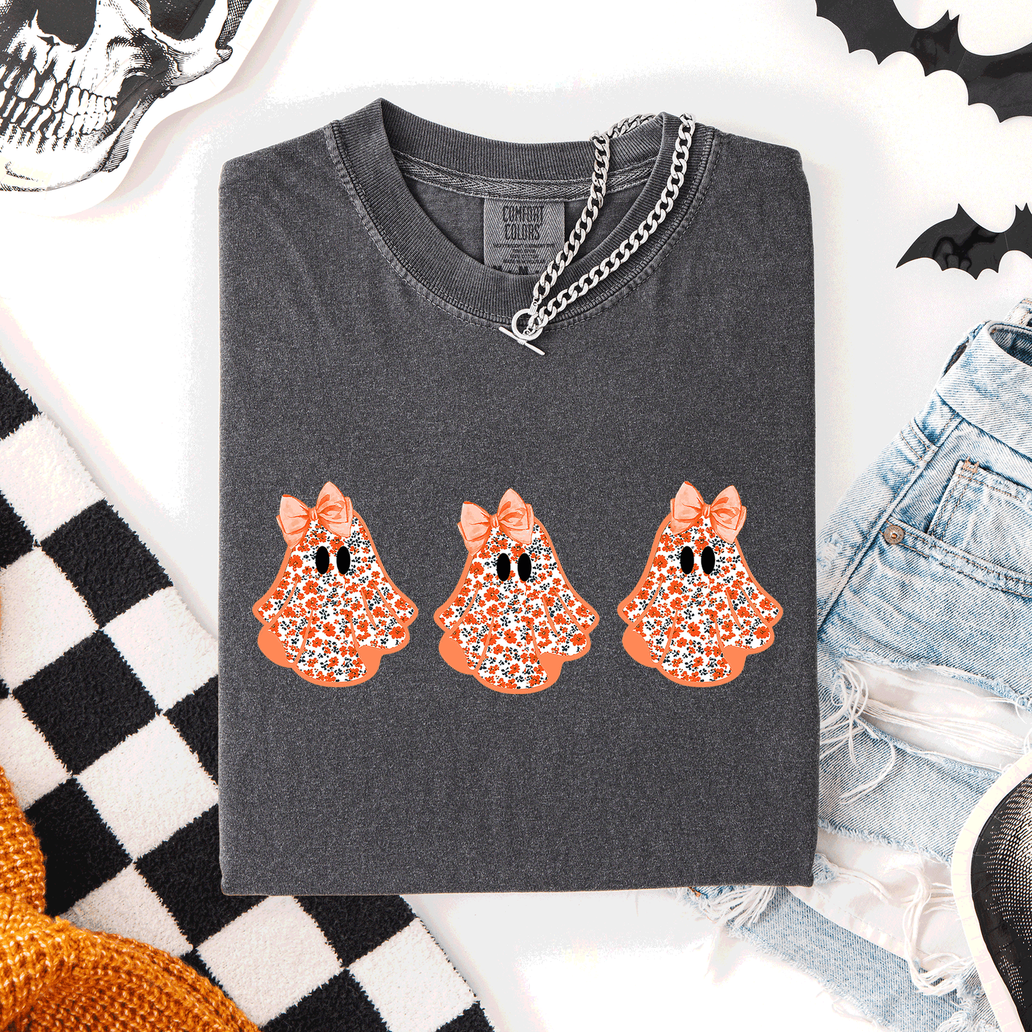 Cute Halloween Ghosts Pattern Comfort Colors T-Shirt Coquette